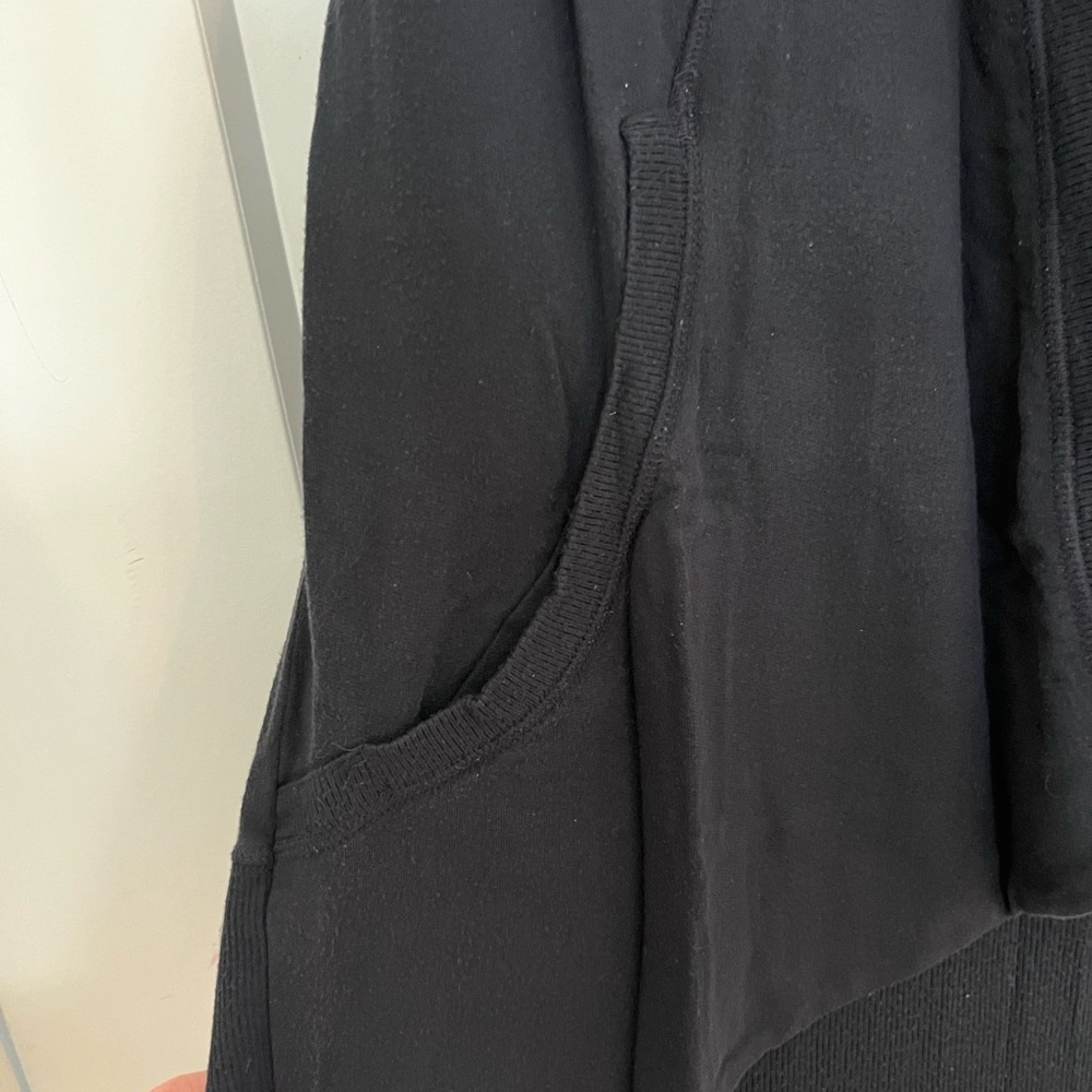 Athleta Pranayama wrap size small - Picture 4 of 6